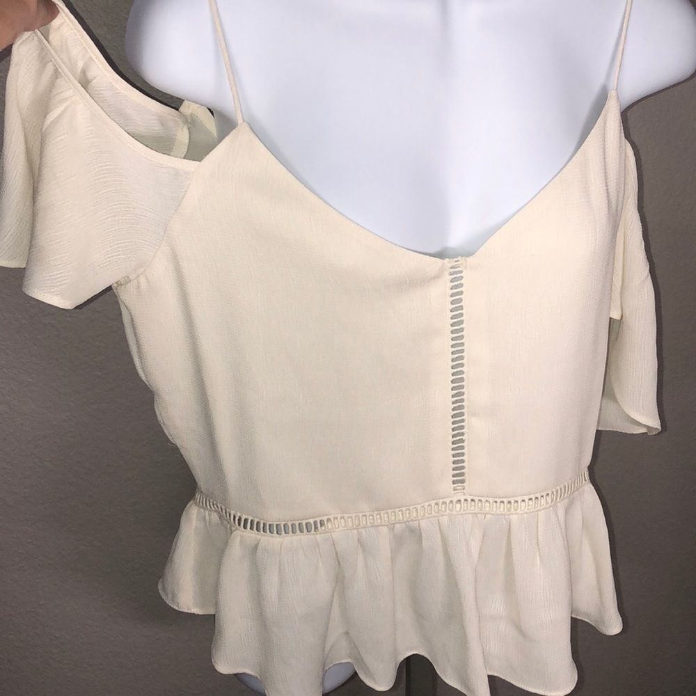 Melrose & Market Cream Cold Shoulder Top